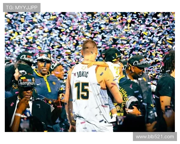 山东男篮正式签约前掘金球员德沃恩艾库恩珀塞尔加盟助力新赛季